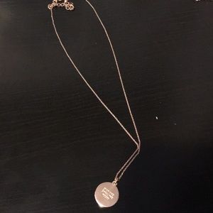 “stop and smell the roses” 🌹